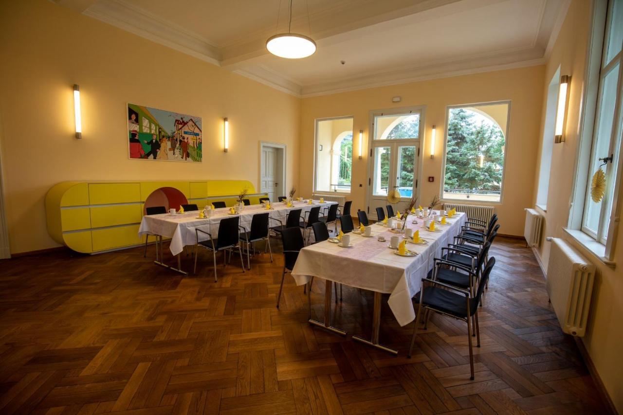 Familienhotel Schloss Leizen Bioverpflegung Exterior photo